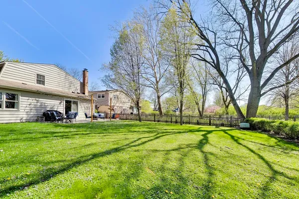 $725,000 | 1222 Patton Avenue, Arlington Heights, IL 60005