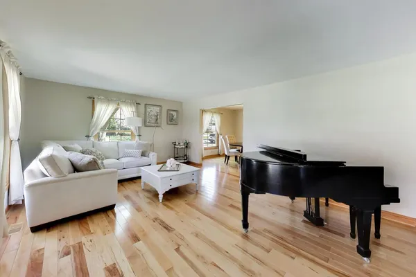 $725,000 | 1222 Patton Avenue, Arlington Heights, IL 60005