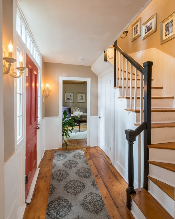 4 Selman Street Marblehead, MA 01945 - Photo 5 of 27