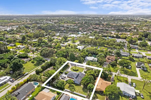 an aerial view of multiple house