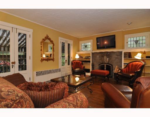 Living Room. 