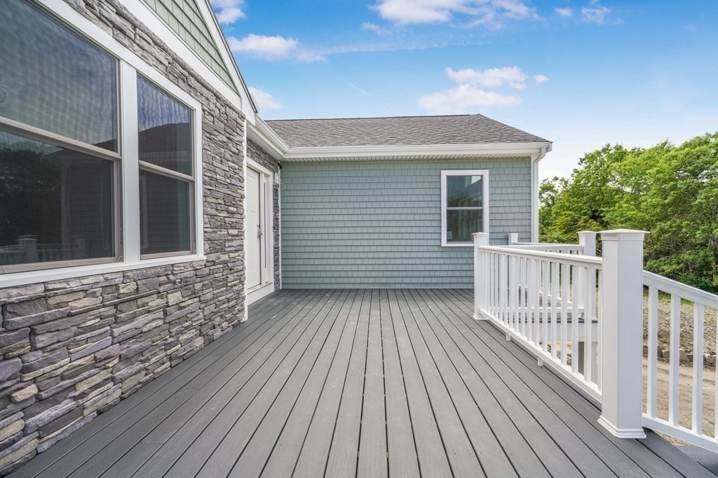 445 Sharps Lot Road Swansea, MA 02777 - Photo 3 of 16 Gallery Image 3