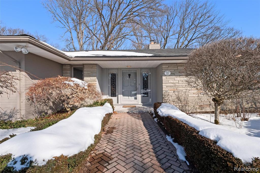664 Rudgate Road Bloomfield Hills, MI 48304 - Photo 6 of 44 Gallery Image 6