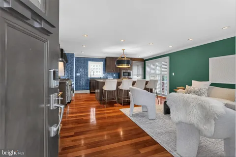 $1,350,000 | 311 Adams Avenue, Alexandria, VA 22301