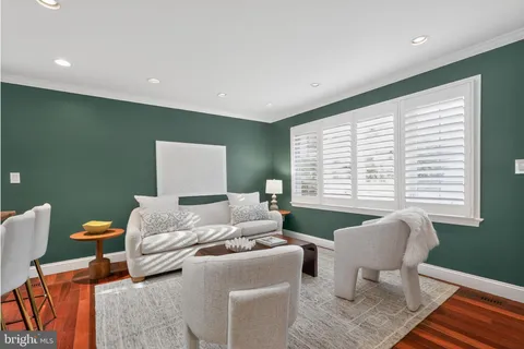 $1,350,000 | 311 Adams Avenue, Alexandria, VA 22301