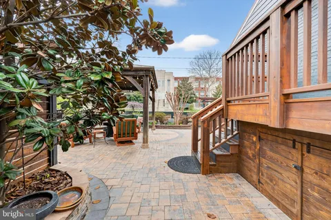 $1,450,000 | 311 Adams Avenue, Alexandria, VA 22301