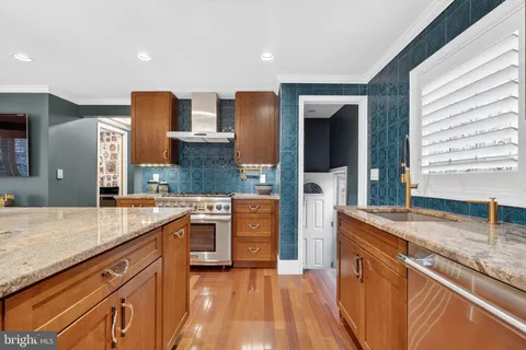 $1,450,000 | 311 Adams Avenue, Alexandria, VA 22301