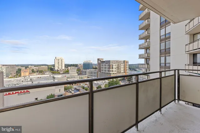 $219,000 | 205 East Joppa Road, Unit 1606, Towson, MD 21286