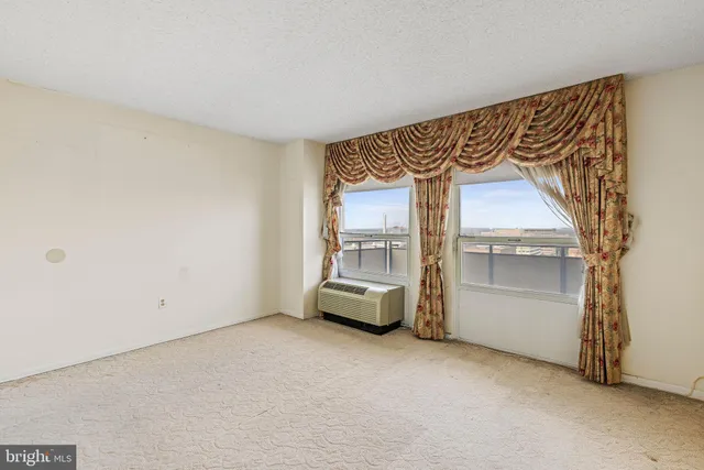 $219,000 | 205 East Joppa Road, Unit 1606, Towson, MD 21286