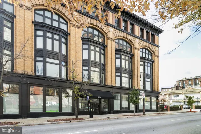 $1,450 | 301 West Franklin Street, Unit 411, Baltimore, MD 21201