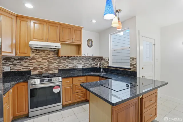 $1,280,000 | 1988 21st Avenue, San Francisco, CA 94116