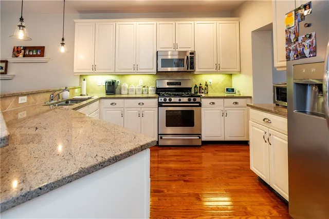 $860,000 | 295 Sanctuary Drive, East Greenwich, RI 02818