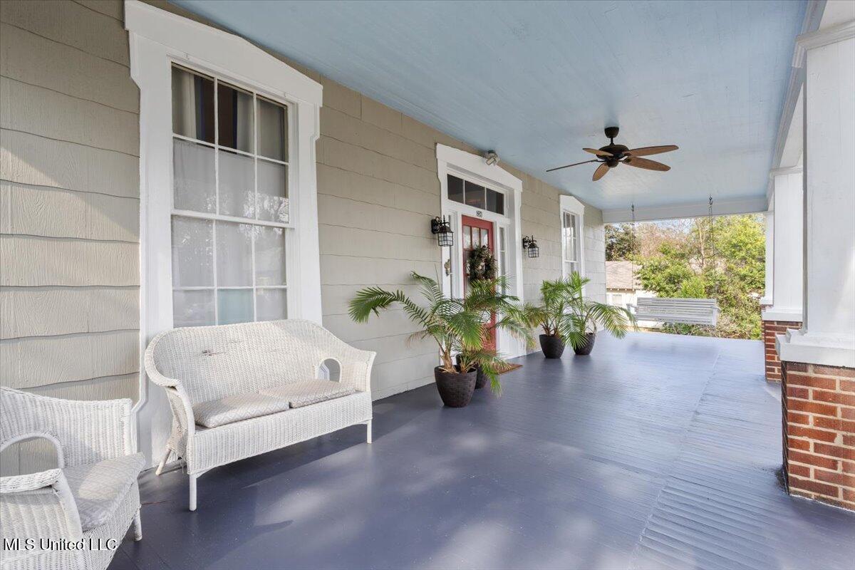 234 South 4th Street McComb, MS 39648 - Photo 4 of 37 04-HJ0A0427