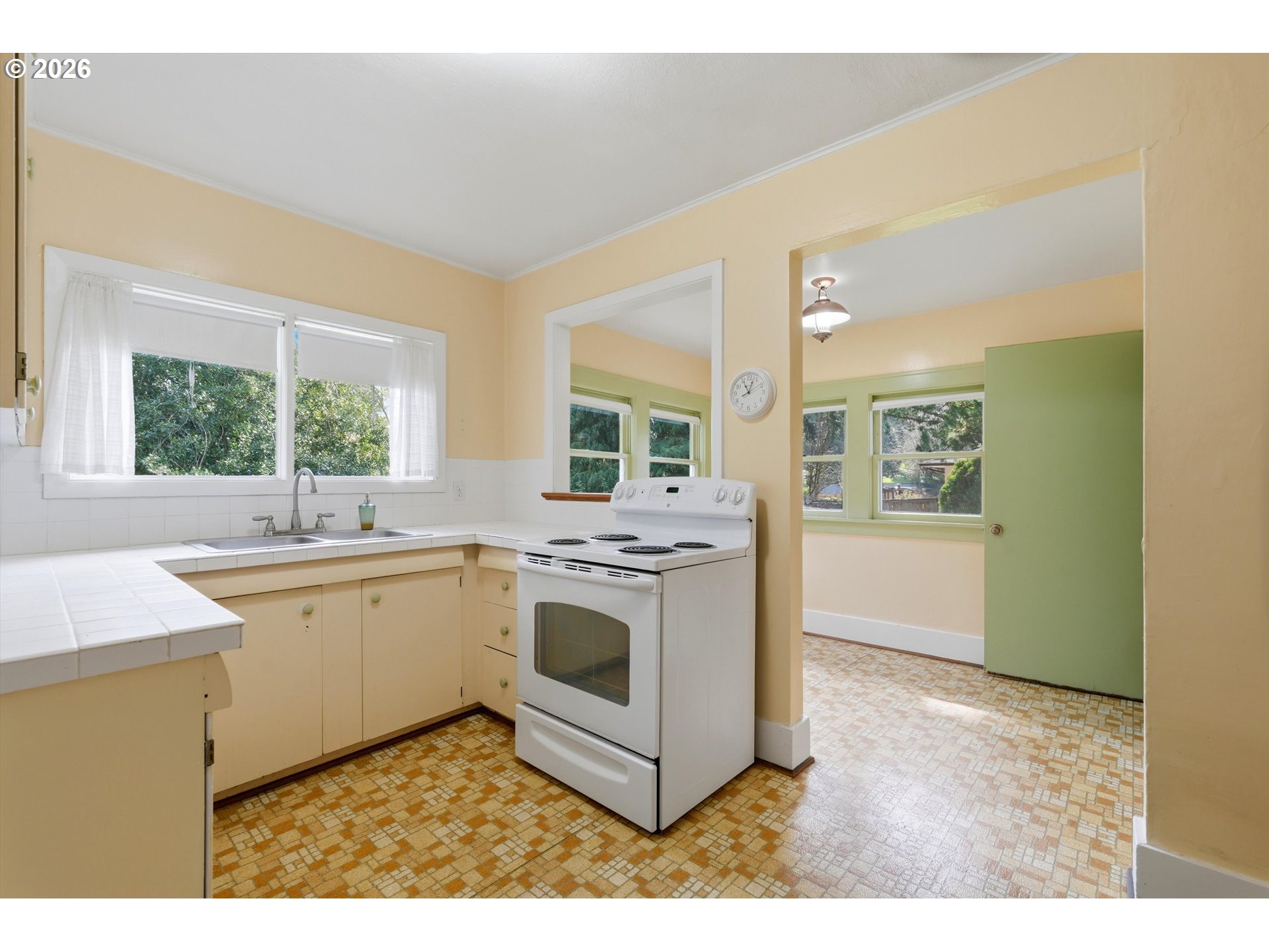 9980 Southwest McDonald Street Portland, OR 97224 - Photo 14 of 47