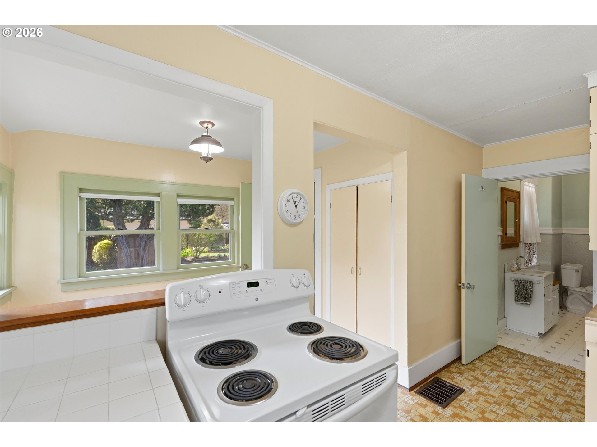 9980 Southwest McDonald Street Portland, OR 97224 - Photo 16 of 47