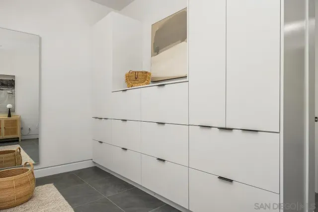 $9,850,000 | 147 South Rios Avenue, Solana Beach, CA 92075