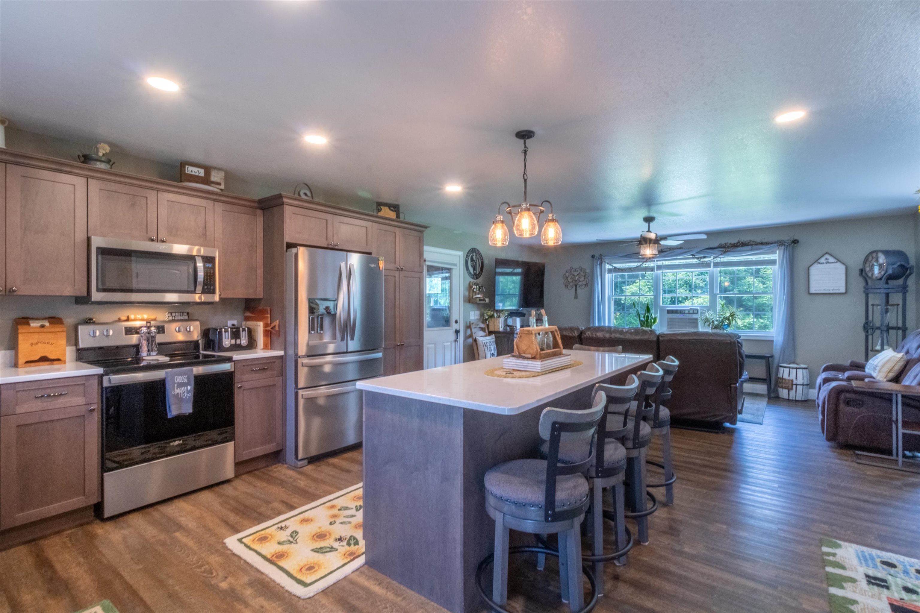 120 Dashner Drive Derby, VT 05830 - Photo 8 of 35