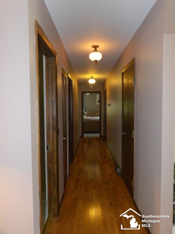 27880 Sibley Road Romulus, MI 48174 - Photo 37 of 62