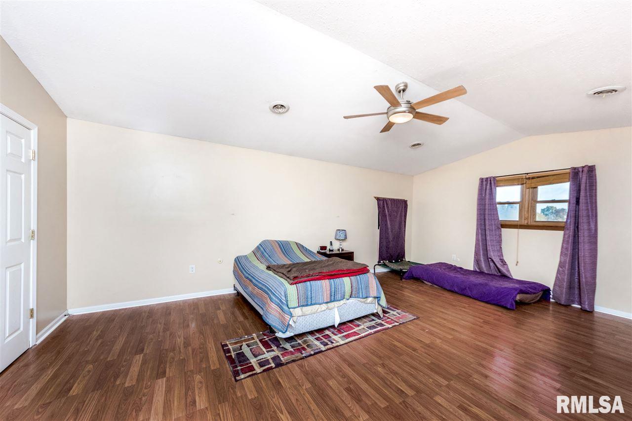 6404 West Lancaster Road Peoria, IL 61607 - Photo 16 of 36