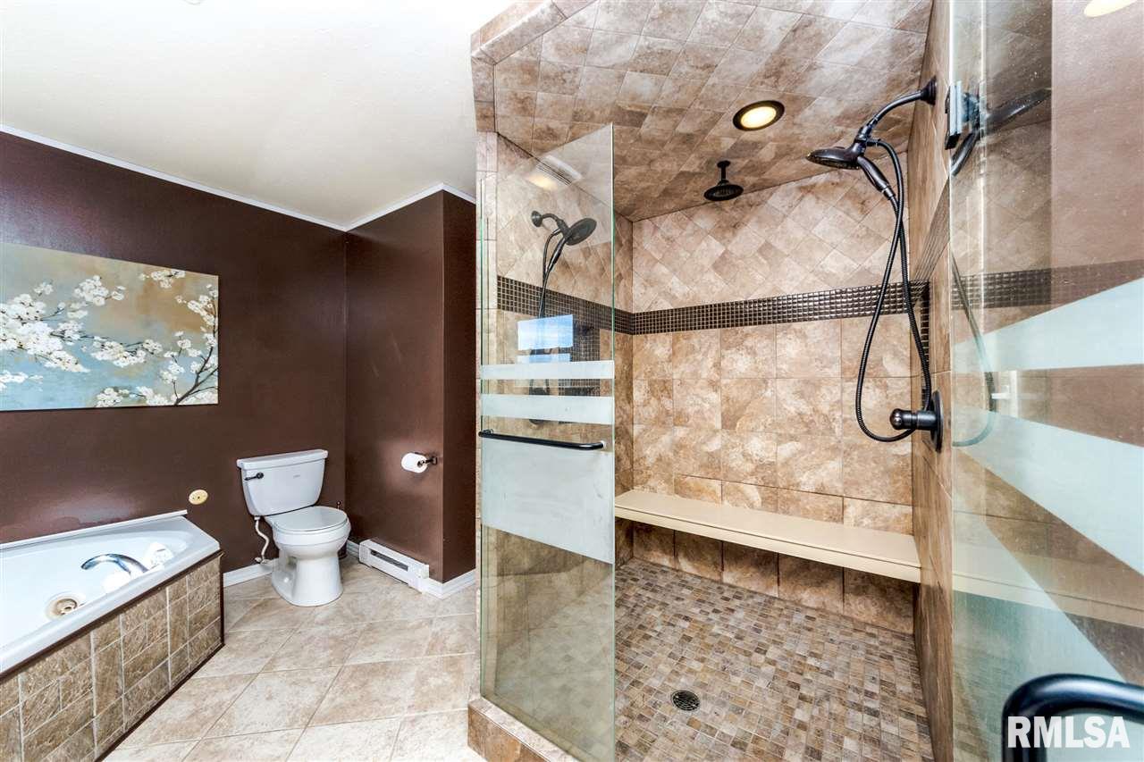 6404 West Lancaster Road Peoria, IL 61607 - Photo 19 of 36
