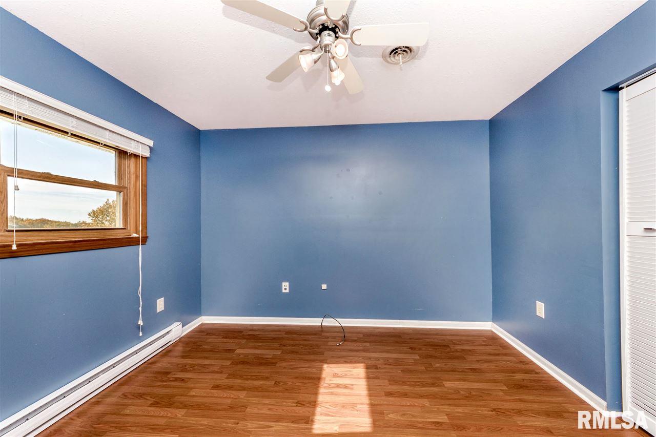 6404 West Lancaster Road Peoria, IL 61607 - Photo 22 of 36
