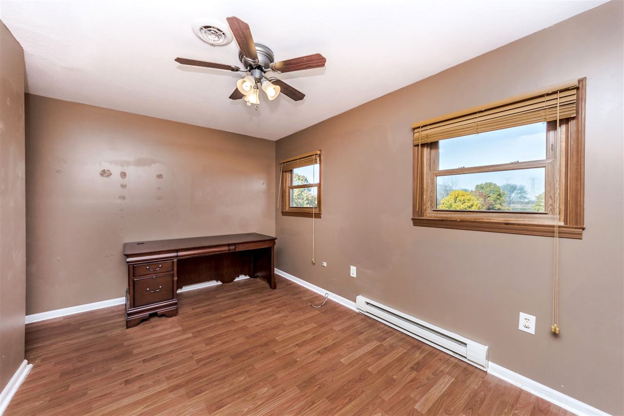 6404 West Lancaster Road Peoria, IL 61607 - Photo 24 of 36