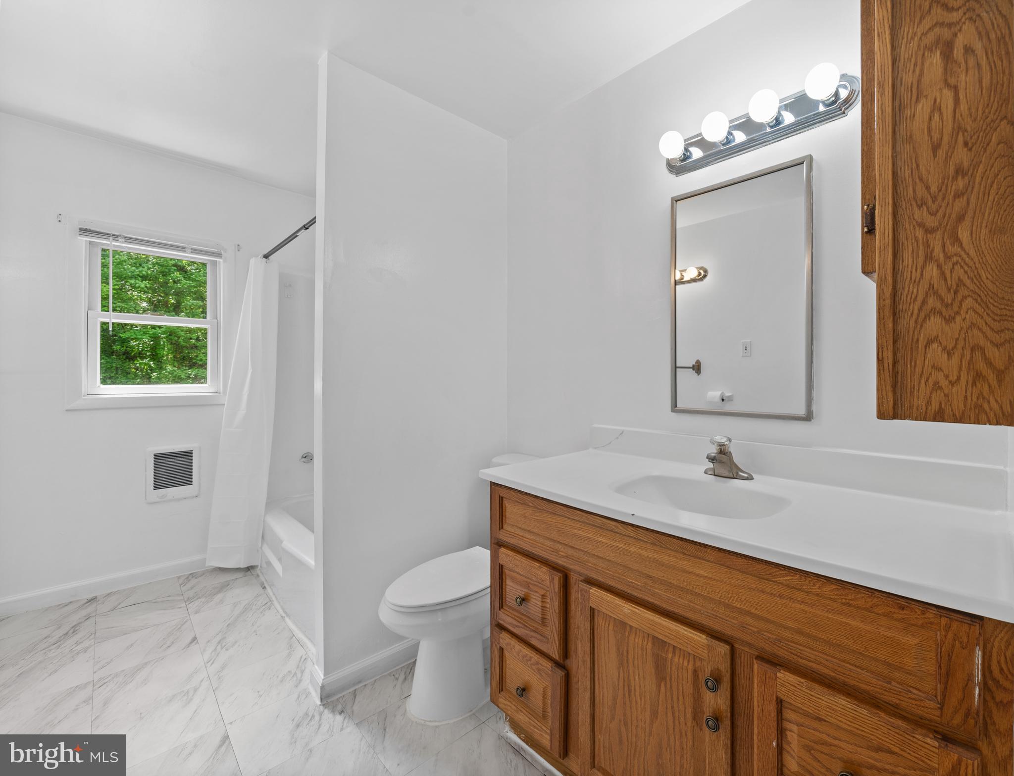 2515 Hallowing Point Road Prince Frederick, MD 20678 - Photo 20 of 34 Gallery Image 20