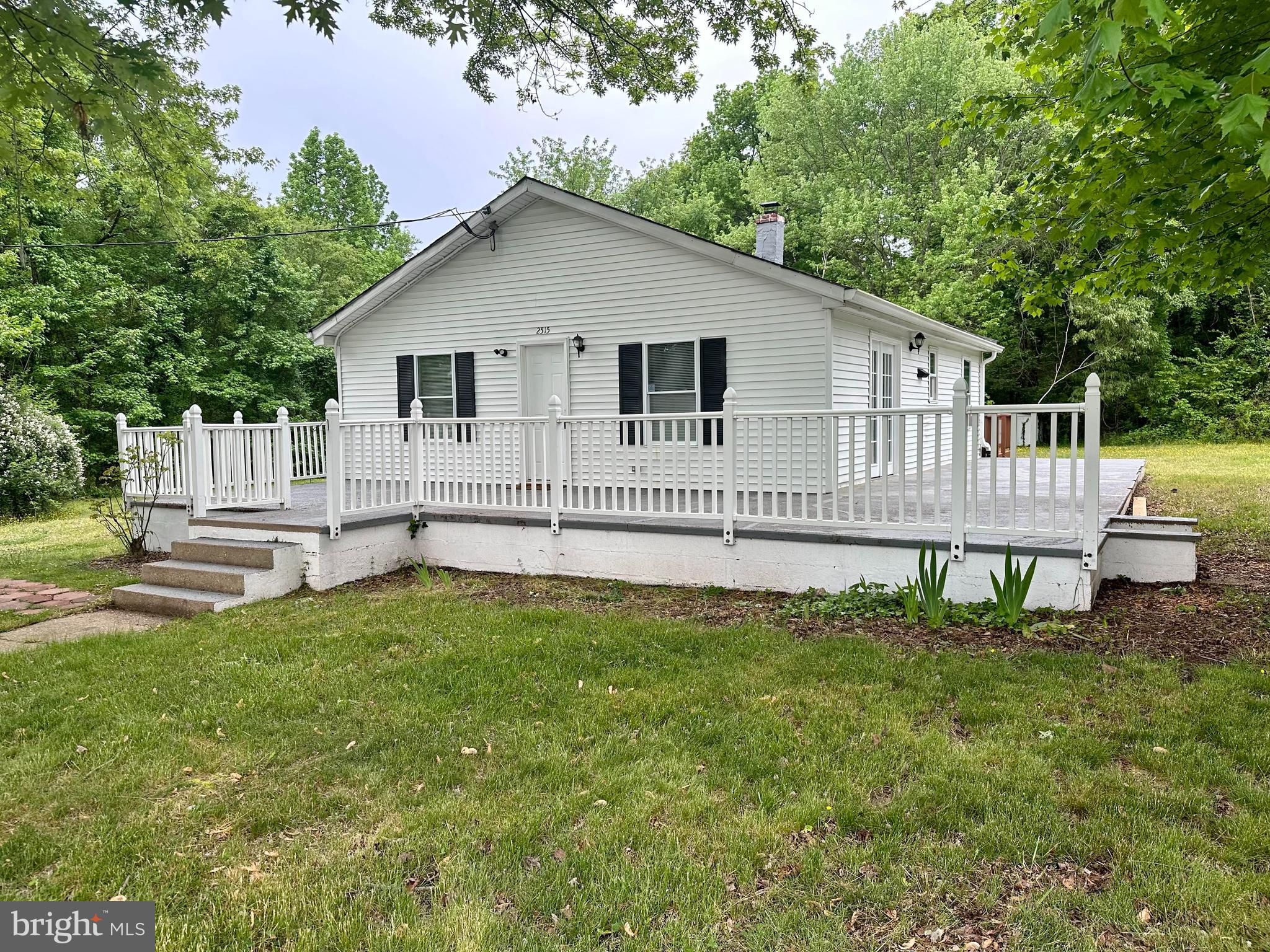 2515 Hallowing Point Road Prince Frederick, MD 20678 - Photo 2 of 34 Gallery Image 2