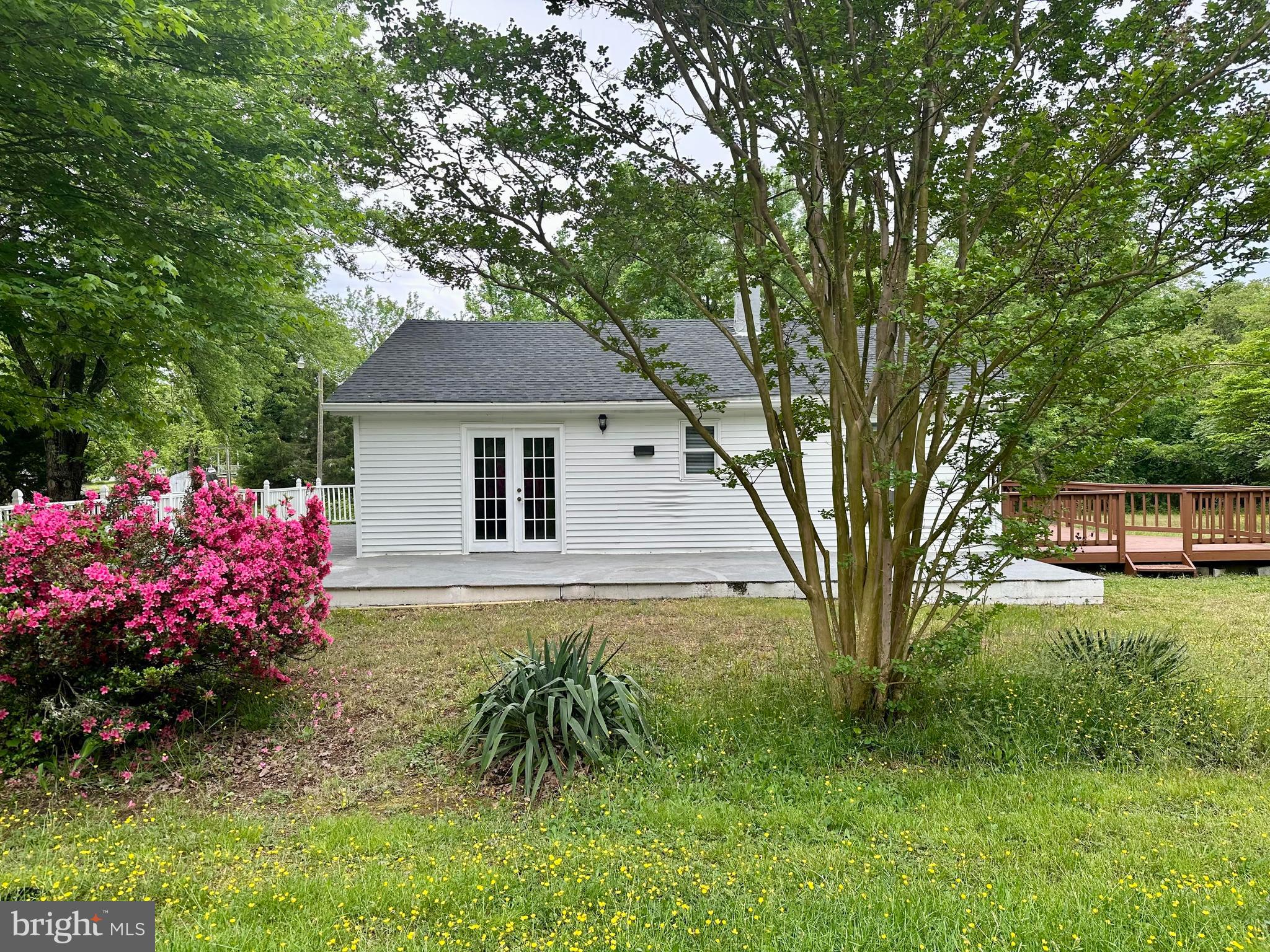 2515 Hallowing Point Road Prince Frederick, MD 20678 - Photo 3 of 34 Gallery Image 3