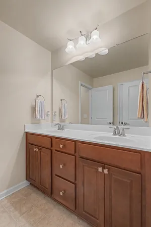 $825,000 | 2827 Kaye Drive, Thompson's Station, TN 37179