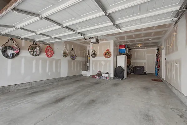 $825,000 | 2827 Kaye Drive, Thompson's Station, TN 37179