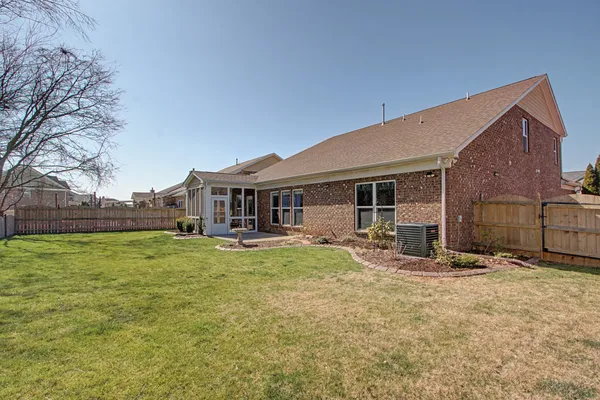 $825,000 | 2827 Kaye Drive, Thompson's Station, TN 37179