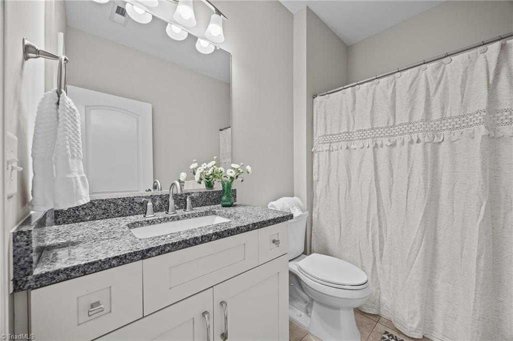 2084 Lake Point Drive Graham, NC 27253 - Photo 16 of 20