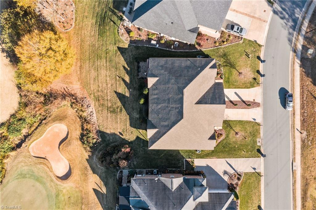 2084 Lake Point Drive Graham, NC 27253 - Photo 2 of 20