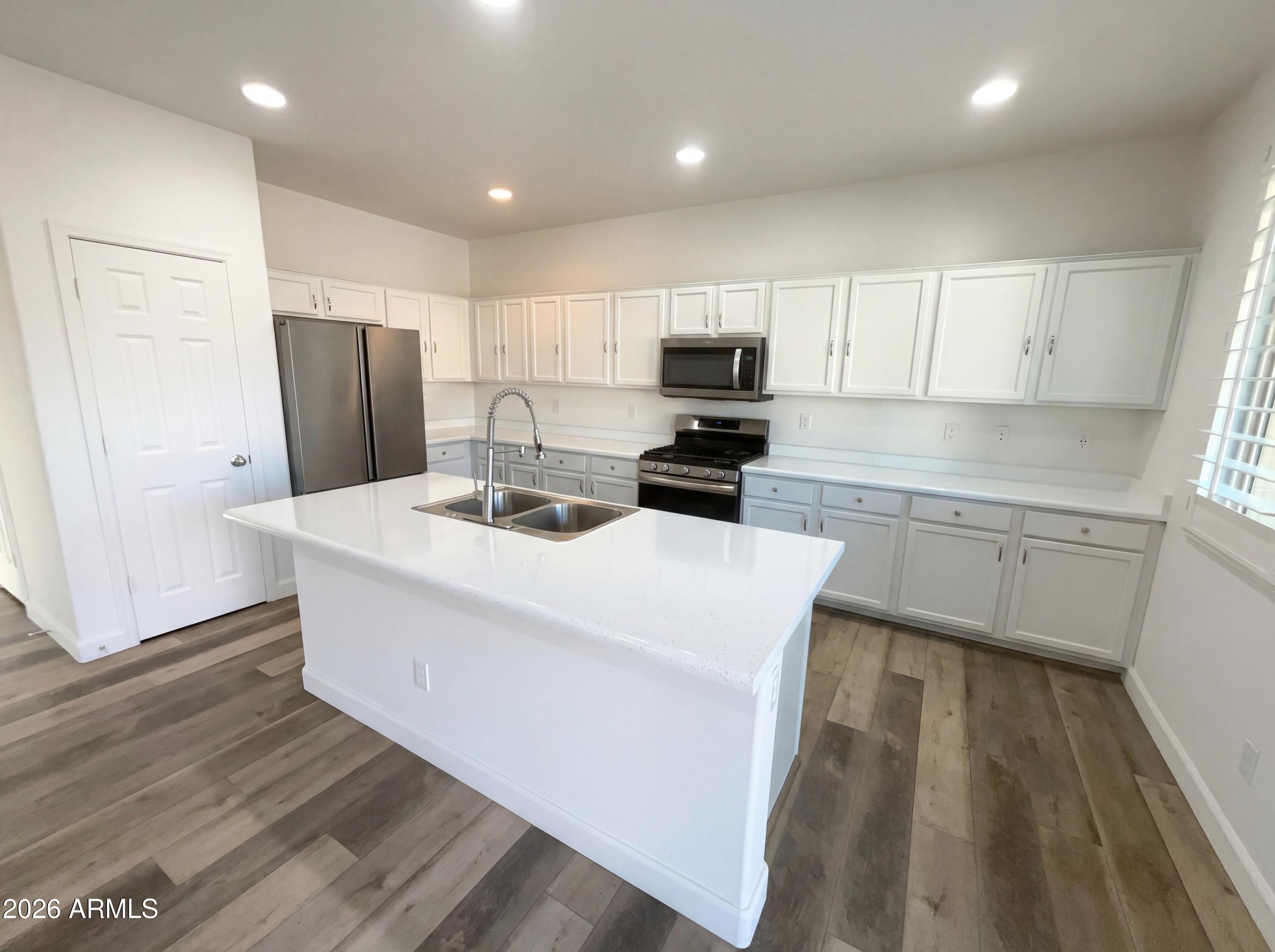 3940 East Blue Spruce Lane Gilbert, AZ 85298 - Photo 19 of 38 listing_18