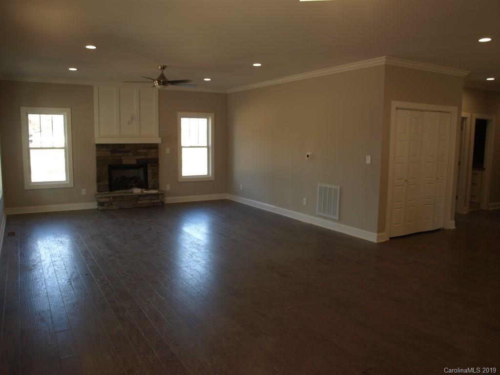 6724 Campground Road Denver, NC 28037 - Photo 8 of 19 Gallery Image 8