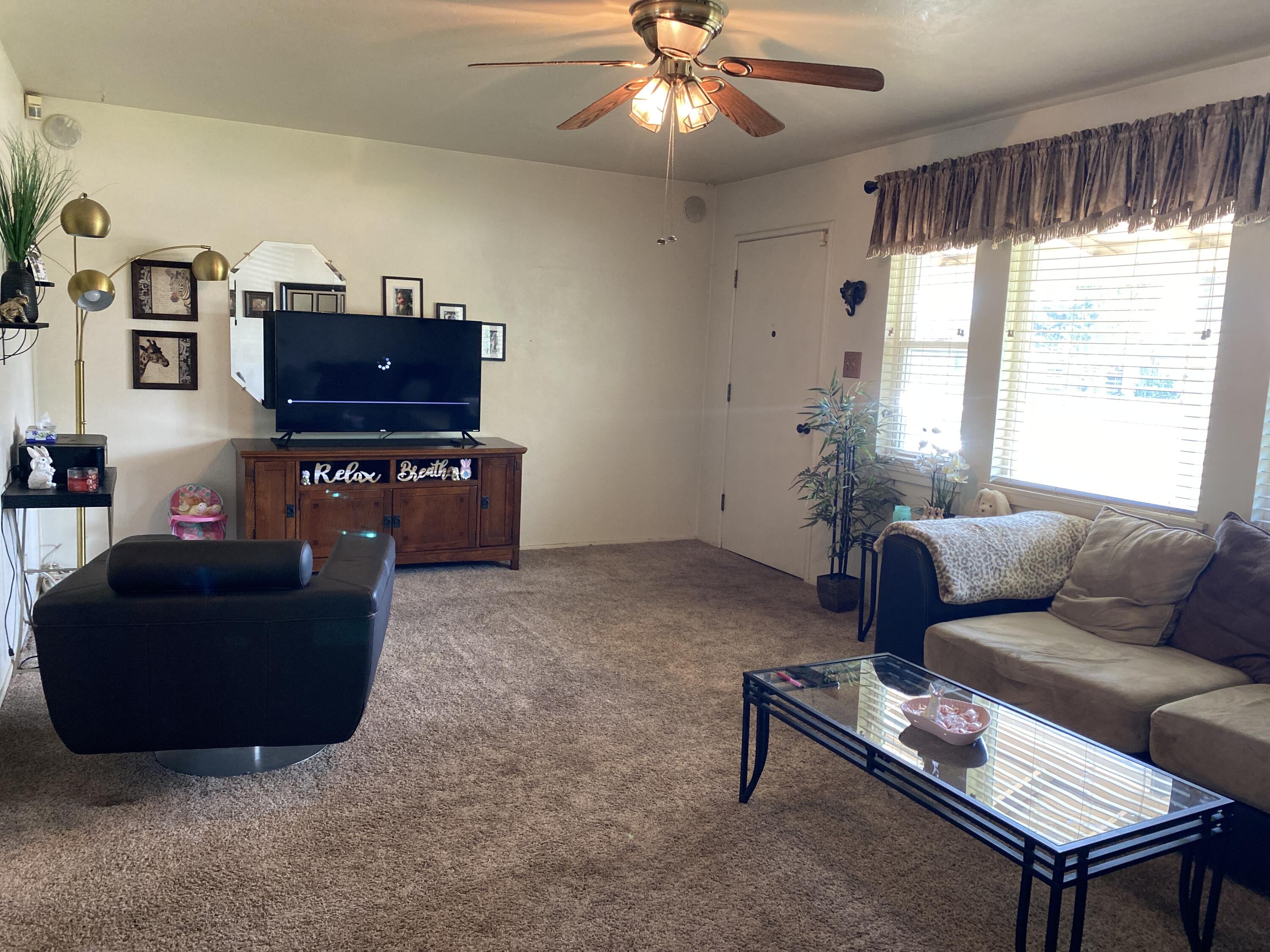 30521 Rd 72 Visalia, CA 93291 - Photo 6 of 11 image