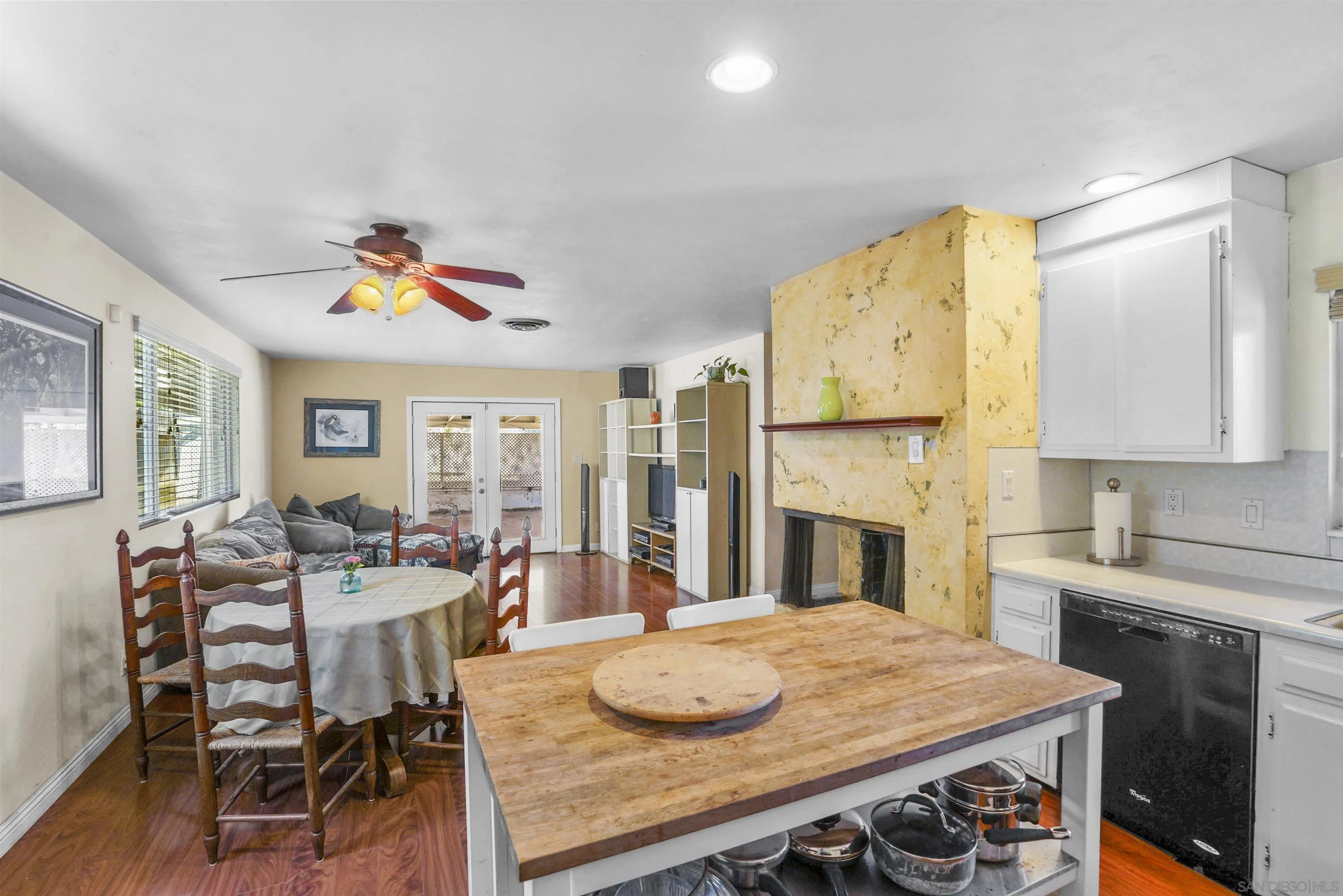5785 Jackson Drive La Mesa, CA 91942 - Photo 4 of 20 a view of a dining room with furniture and wooden floor