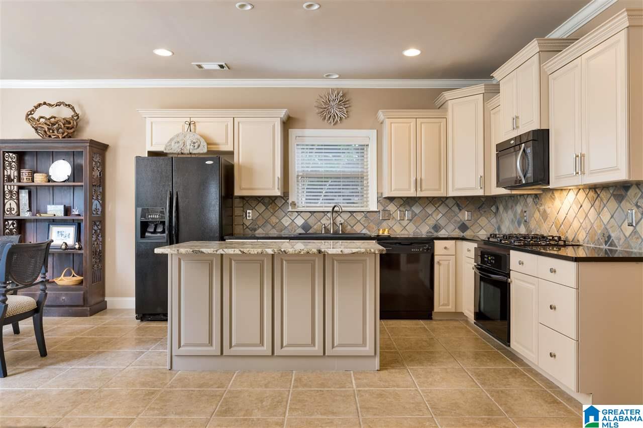 1075 Kings Way Birmingham, AL 35242 - Photo 8 of 25