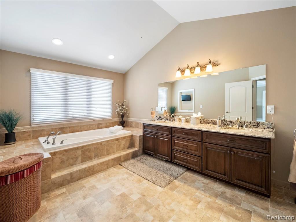 766 Passive Drive Rochester Hills, MI 48306 - Photo 30 of 46