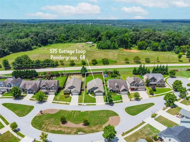 $374,900 | 575 Cottage Loop, Pendergrass, GA 30567