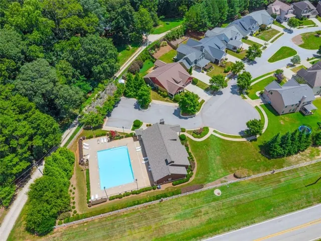 $374,900 | 575 Cottage Loop, Pendergrass, GA 30567