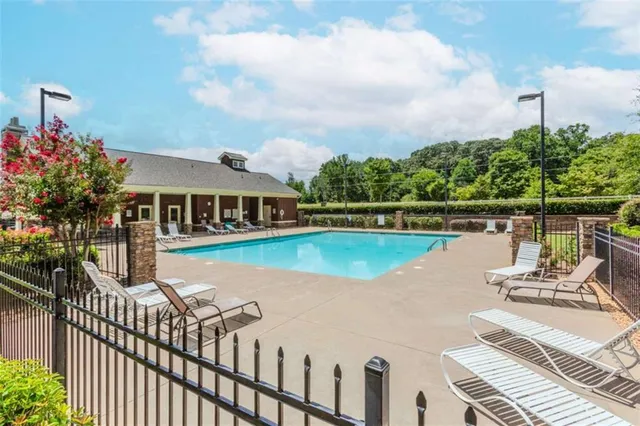 $374,900 | 575 Cottage Loop, Pendergrass, GA 30567