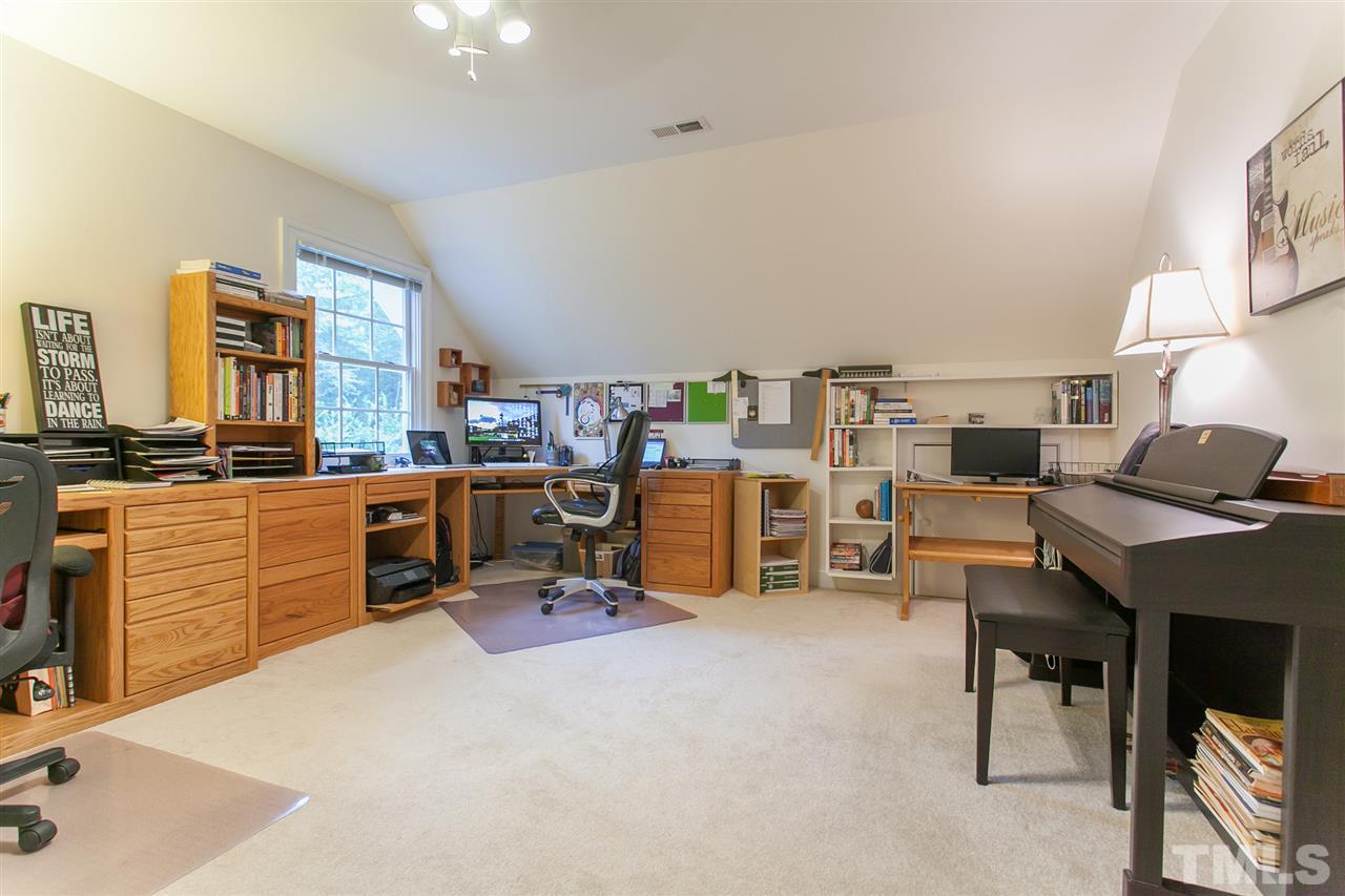 1413 Rosedale Avenue Durham, NC 27707 - Photo 14 of 25 Gallery Image 14
