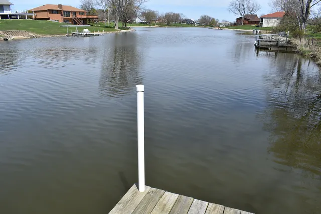 a view of a park with welcome board
