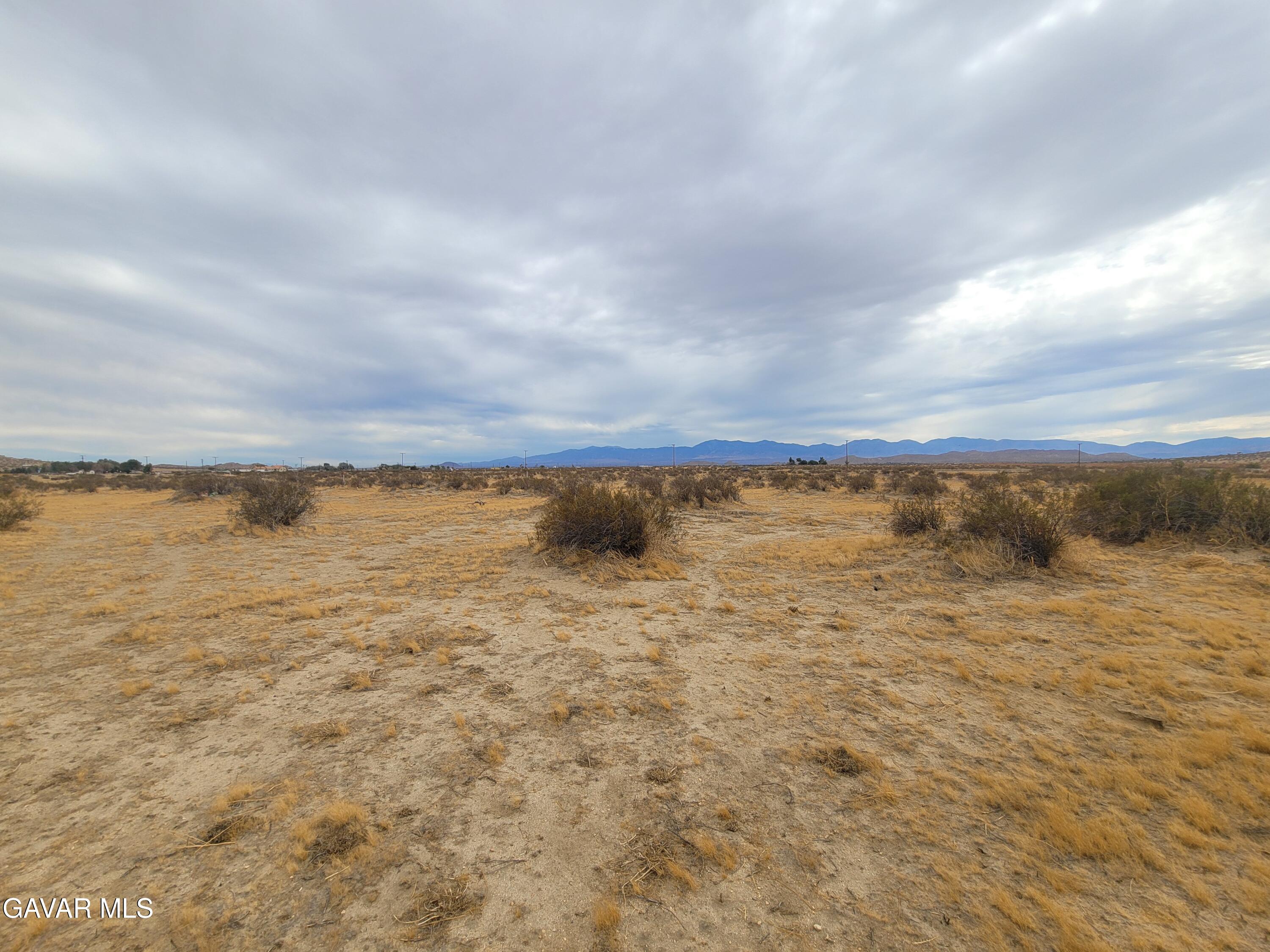 K6 Vic 167 Lancaster, CA 93535 - Photo 5 of 18 a view of a lake view