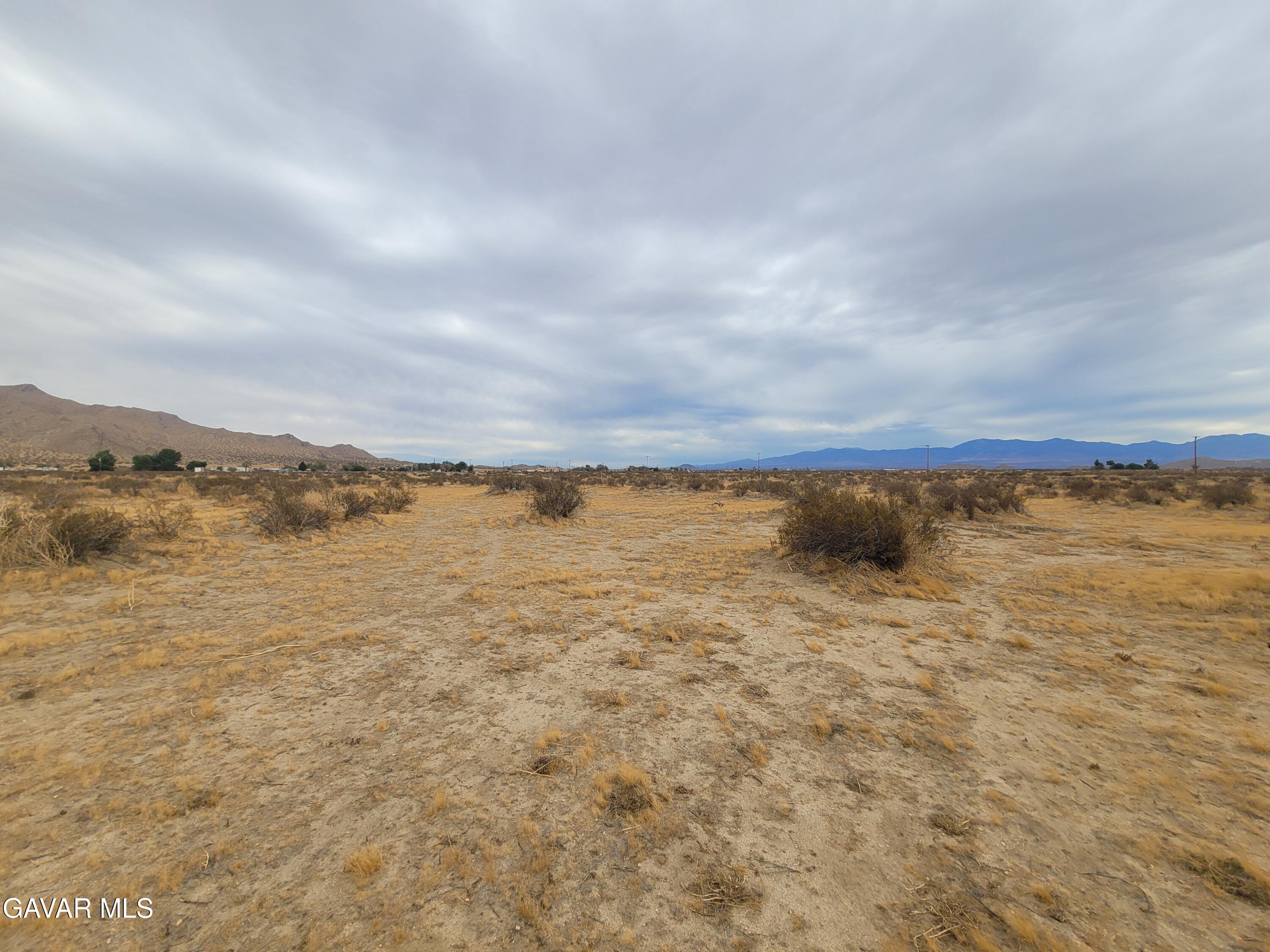 K6 Vic 167 Lancaster, CA 93535 - Photo 9 of 18 a view of a lake view