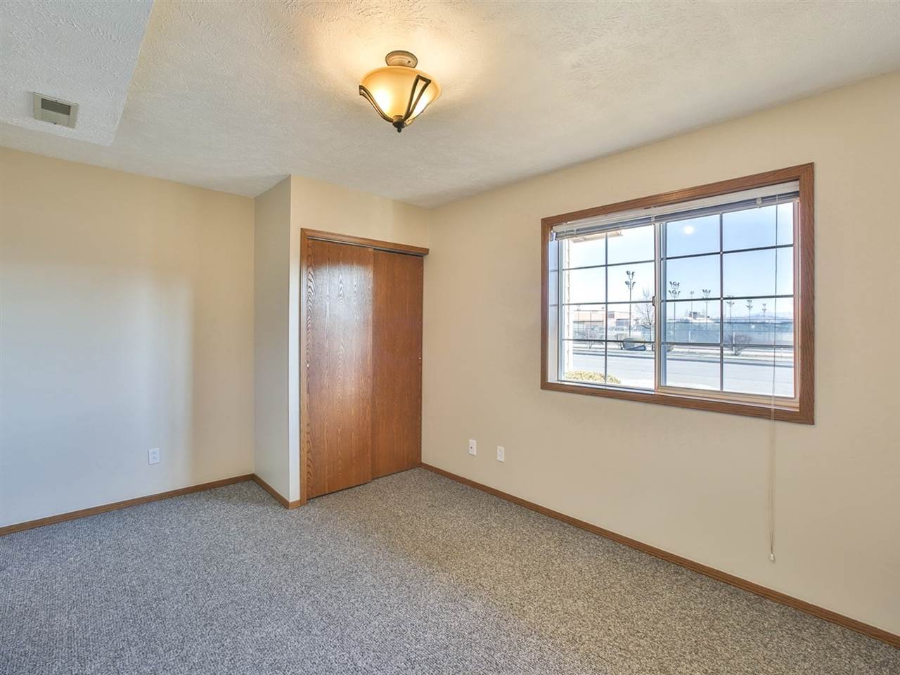 3426 South Pines Road Spokane Valley, WA 99206 - Photo 13 of 19 Gallery Image 13