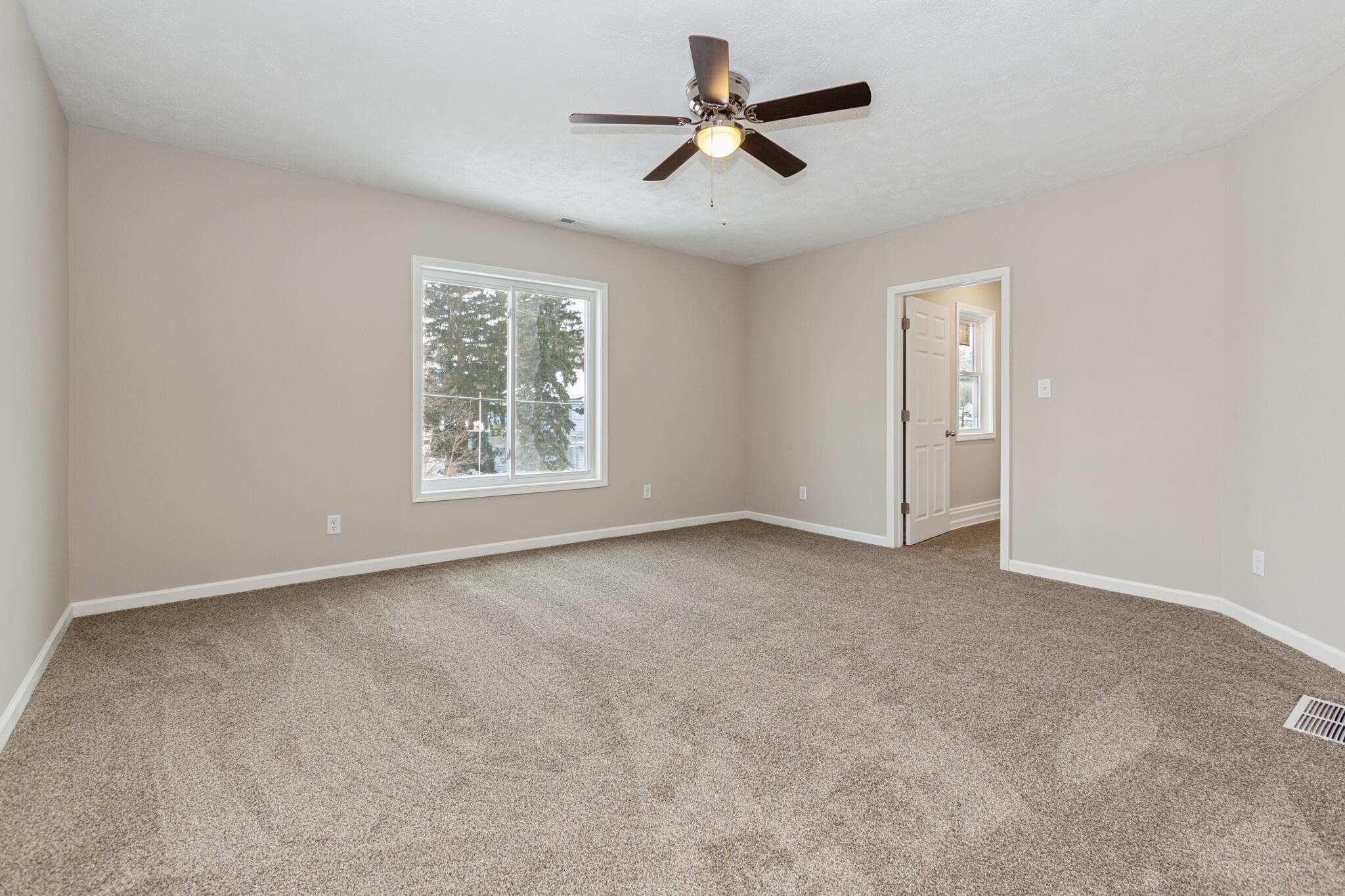 202 South Elm Street Three Oaks, MI 49128 - Photo 16 of 20 23