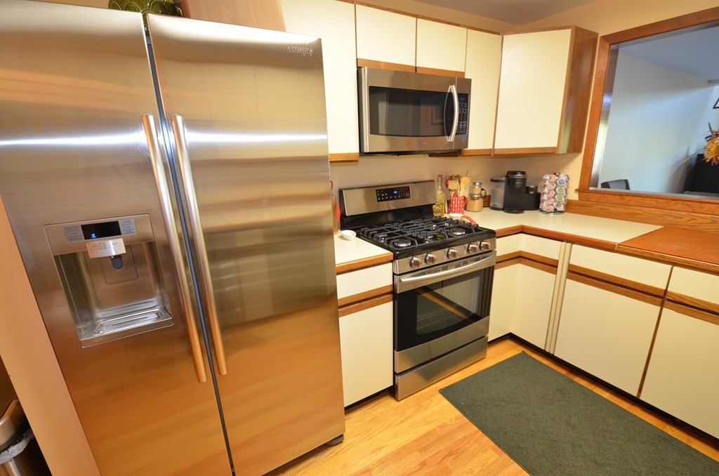 12 Spruce Pond Road, Unit 12 Franklin, MA 02038 - Photo 5 of 28 Gallery Image 5